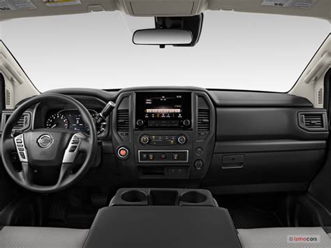 2023 Nissan Titan Pictures: | U.S. News