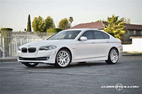 2013 BMW F10 5 Series 528i Sits on Rennen Wheels - autoevolution