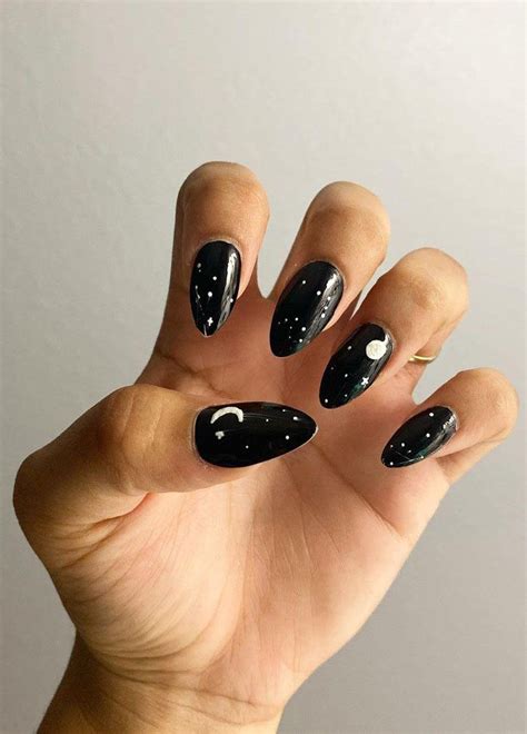 51 Trendy Moon Nail Art Designs You Need To Try | Style VP | Page 28