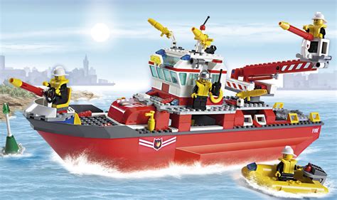 Lego City 7207 – Fire Boat | i Brick City | Lego city fire, Lego city, Lego fire