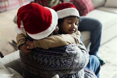 Black family enjoying Christmas holdiay | premium image by rawpixel.com | Black families ...