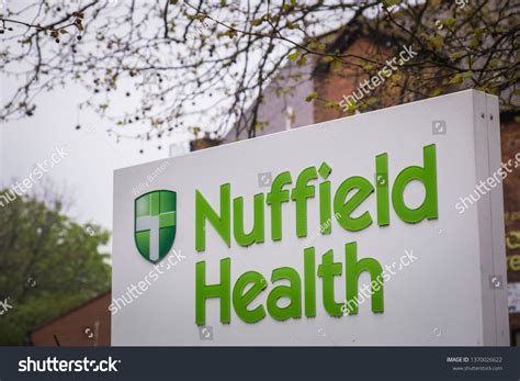 29,267 Green health logo Stock Photos, Images & Photography | Shutterstock