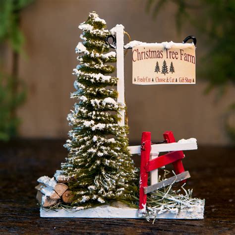 Christmas Tree Farm Ornament – White Mountain Smile Makers