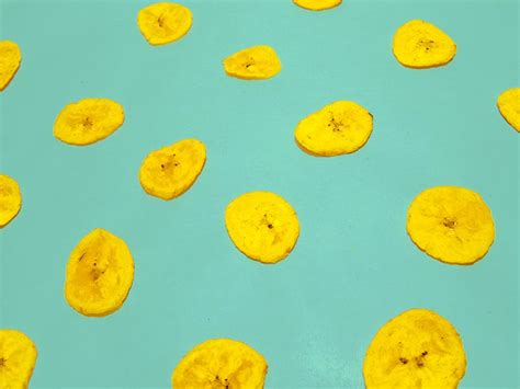 Are Banana Chips Healthy? Nutrition, Benefits, and Risks