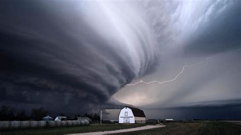 Tornado Alley: Where the Worst Twisters Form in the U.S. | HowStuffWorks