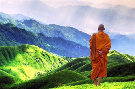 22 Valuable Life Lessons & Inspirational Quotes from The Monk who Sold ...