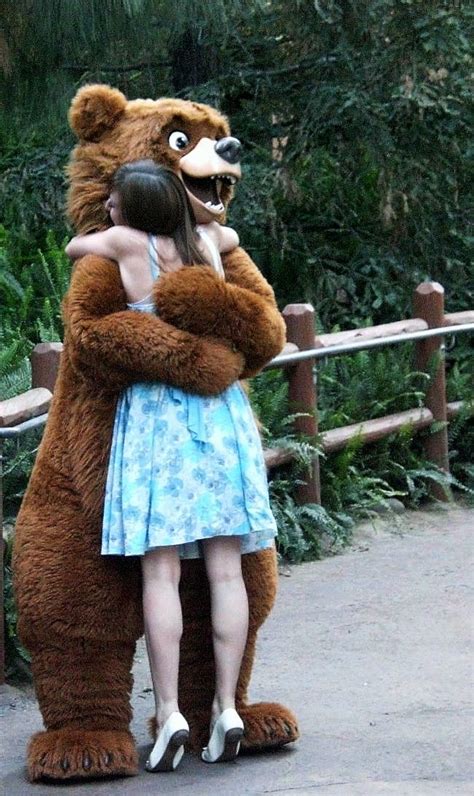 Wanna give you a bear hug ... | Bear, Hug, Bear hug