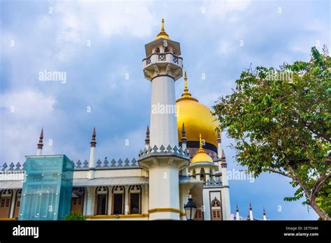 Mosque of Singapore Stock Photo - Alamy