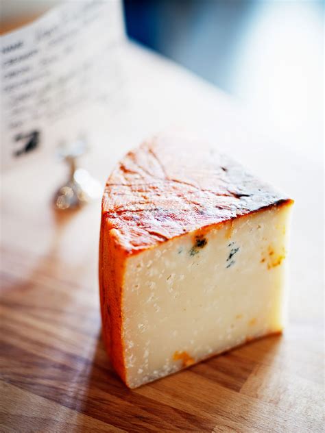 Best Wine and Cheese Pairings - Sunset Magazine