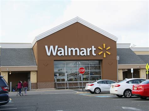 Walmart has reportedly cut 200 jobs from its Bentonville, Arkansas ...