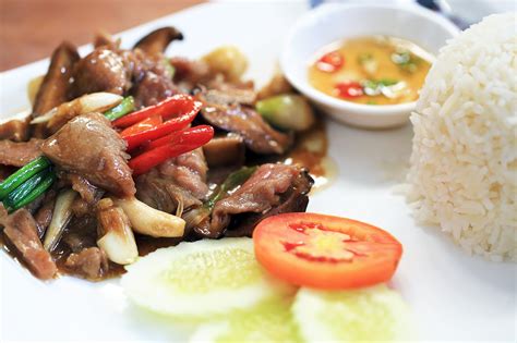 5 Best Restaurants in Trang - Where to Eat in Trang and What to Try? - Go Guides