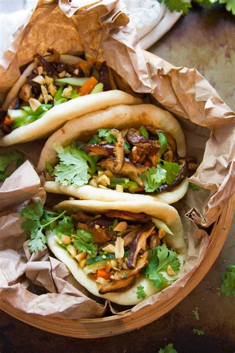 Shiitake Mushroom Vegan Bao Buns - Connoisseurus Veg