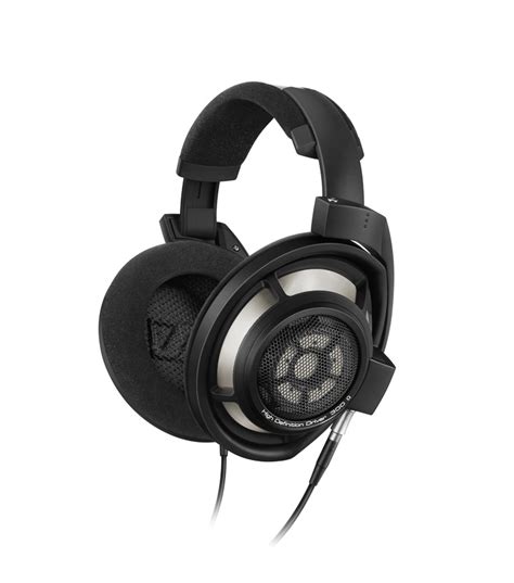 Sennheiser HD 800 S headphones and HDV 820 DAC/amplifier - hi-fi+