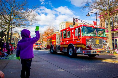 Photo Recap: 2012 Collingswood Holiday Parade | Collingswood, NJ Patch