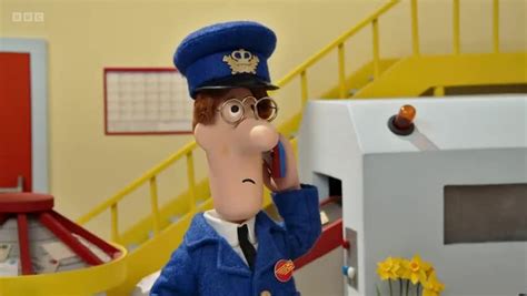 Postman Pat Season 8 Episode 20 Postman Pat and the Sorting Machine | Watch cartoons online ...