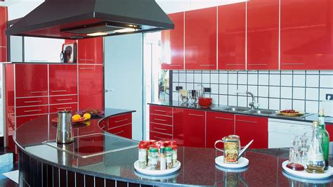 Simple Kitchen Design Tips On How To Improve Ventilation With Fans ...