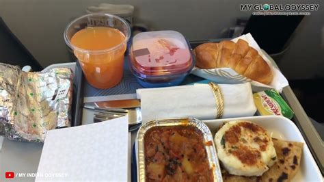 Vegetarian Flight food of Indian Airlines - Vistara, Spicejet and ...