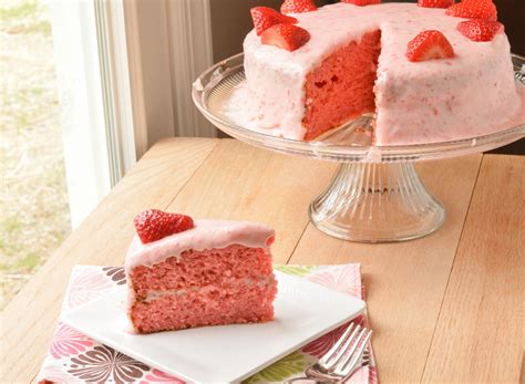 Best Ever Strawberry Cake