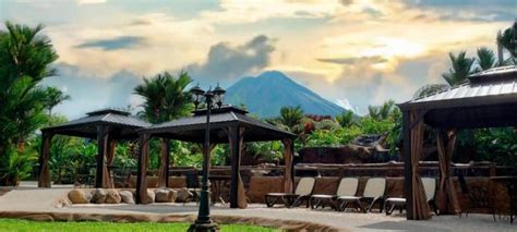 Volcano Lodge - Tour Operators in Costa Rica