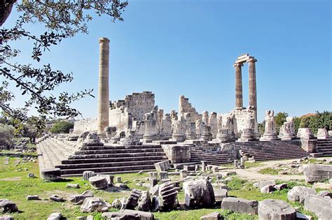 Ancient Greek Temple Ruins