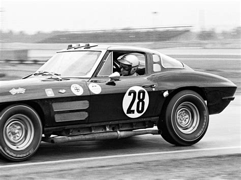 Don Yenko @ Daytona 1965 | Vintage corvette, Corvette, Corvette race car