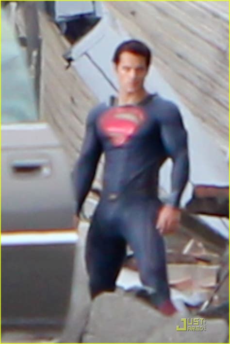 Henry Cavill: 'Man of Steel' Set Photos!: Photo 2852317 | Henry Cavill ...