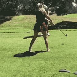 80 funny golfing GIFs