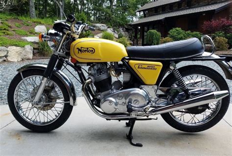 Pre-Sorted – 1974 Norton Commando 850 | Bike-urious