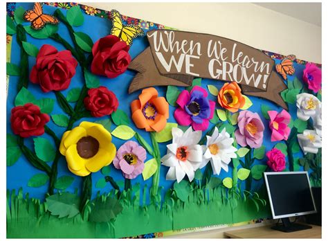 #3d #flower #wall #mural #3dflowerwallmural Spring bulletin board | Flower bulletin boards ...