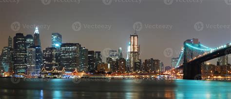 NEW YORK CITY NIGHT PANORAMA 8333298 Stock Photo at Vecteezy