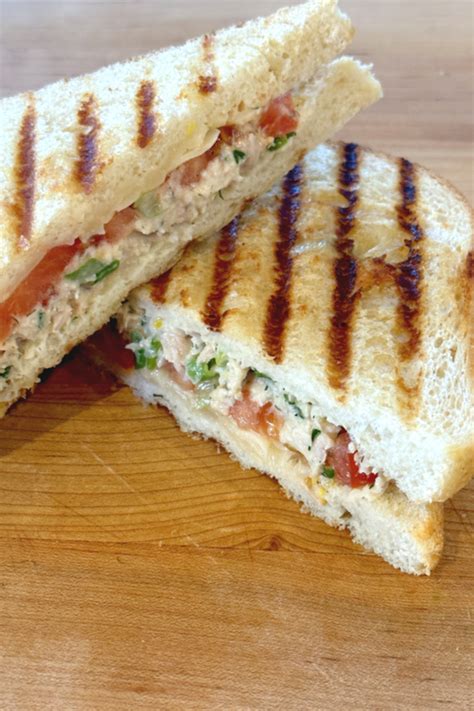 The Best Tuna Melt Sandwich Recipe