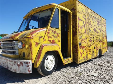 Vintage Food Trucks - Retro Food Trucks