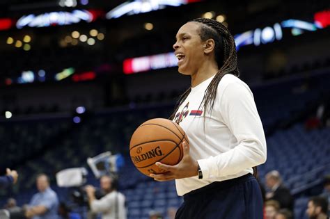 Hall of Famer Teresa Weatherspoon hired as new coach of WNBA’s Chicago ...