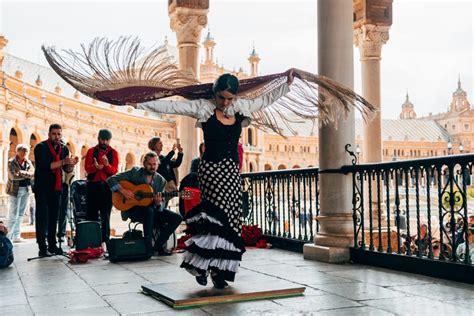 Flamenco and Tapas Tour of Seville - introducingseville.com