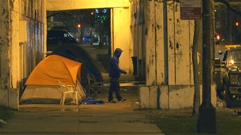 Report: Chicago’s Homeless Population More Than 80K in 2015 | Chicago ...