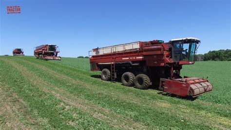 Big Farm Machines Harvesting Vegetables - YouTube