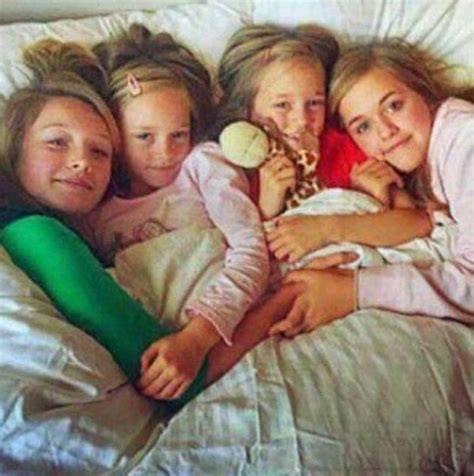 Louis Tomlinson's sisters! | 1D's Family | Pinterest