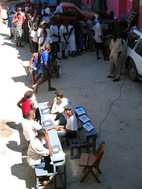 Hurricane Jeanne — Télécoms Sans Frontières - The emergency technology NGO