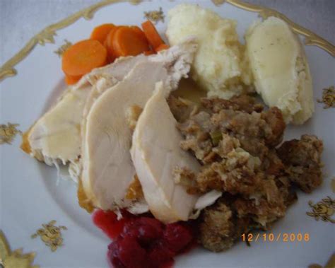 Roast Turkey and Bread Stuffing. Recipe - Food.com