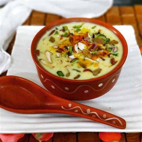 Kheer - Popular Indian Dessert - Zayka Ka Tadka