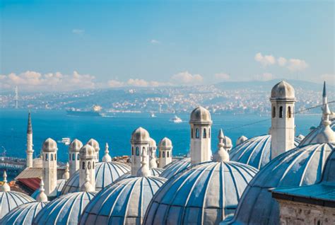 A look at the diverse Architecture of Istanbul, from antiquity to today. - Through Eternity Tours