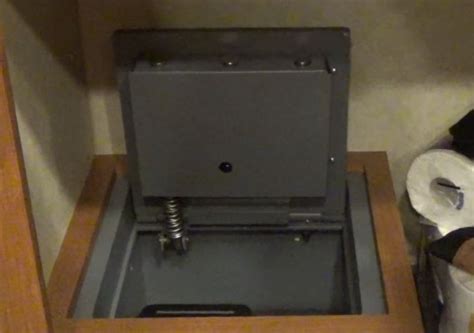 Floor safe – Safes reviews