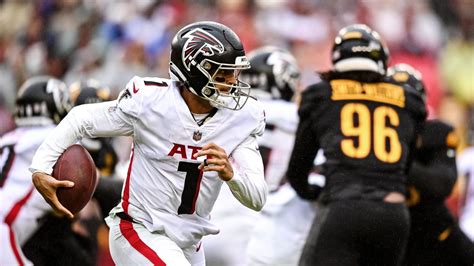 Falcons release quarterback Marcus Mariota