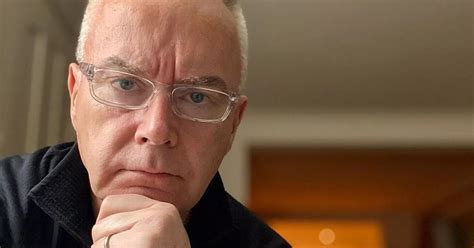 BBC News presenter Huw Edwards reveals he's been in hospital with ...