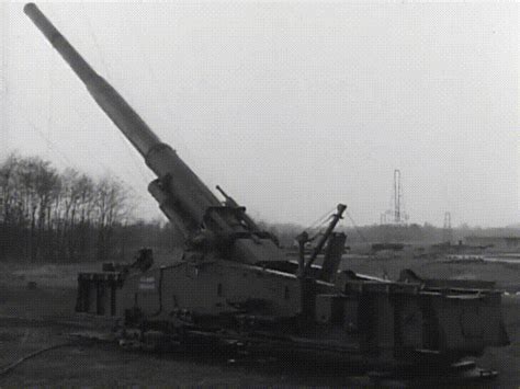 M65 Atomic Cannon test fire at Aberdeen in 1954 illustrating the smooth ...