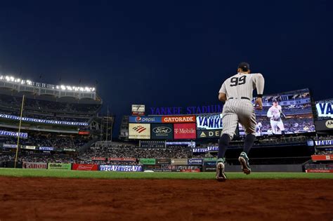 Aaron Judge's chase for 62 returns to Yankee Stadium