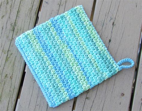 Crochet Dreamz: How to Crochet an Easy Peasy Potholder, Free Crochet Pattern