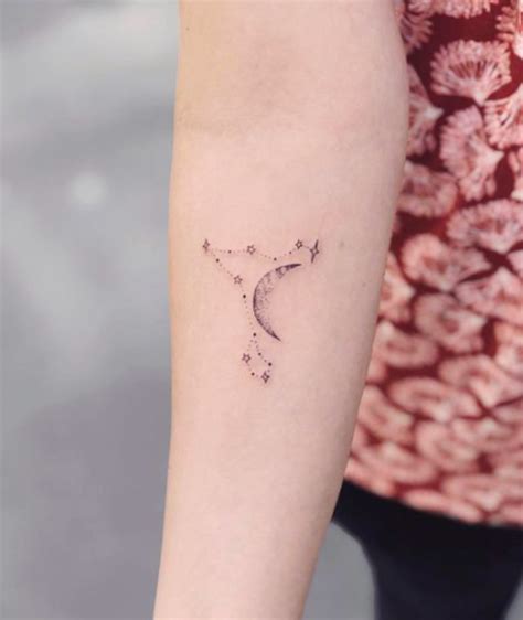 Zodiac Signs Tattoos Pisces