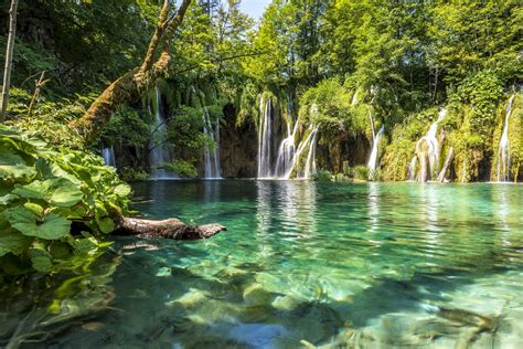 Plitvice Lakes | Split Excursions | Croatia Villa