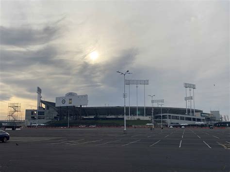 Oakland approves Coliseum deal in largest public land transfer to Black investors in city ...